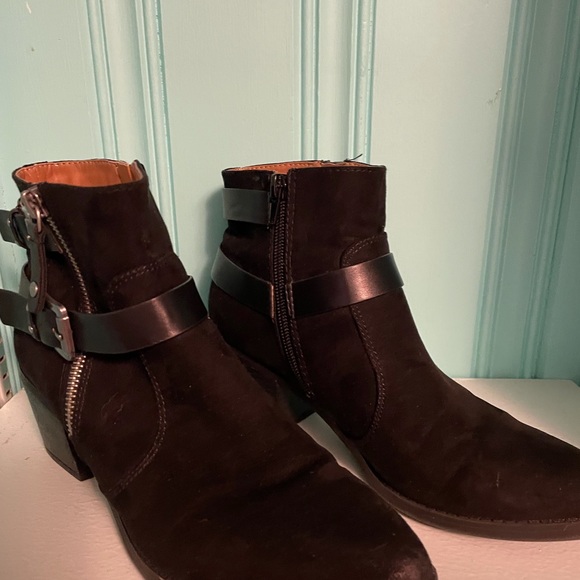 Indigo suede black strap boots - Picture 3 of 5